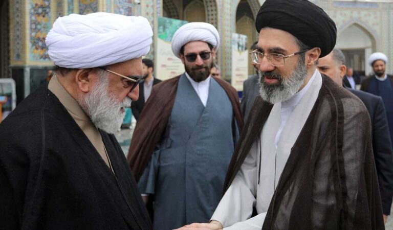 نقد و بررسی ادعاهای واشنگتن پست درباره رهبری