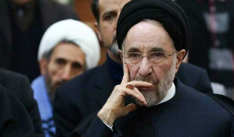 تقابل دیدگاه‌های خاتمی و روزنامه کیهان درباره تعامل با غرب