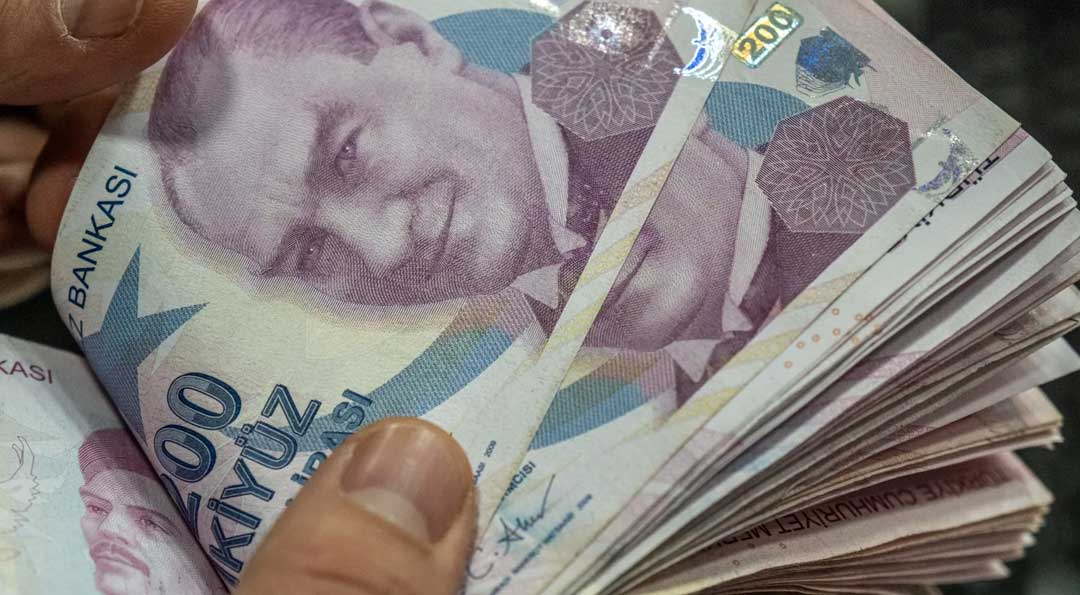 لیر ترکیه، بانک مرکزی، اکرم امام‌اوغلو، نرخ بهره، بازار سهام