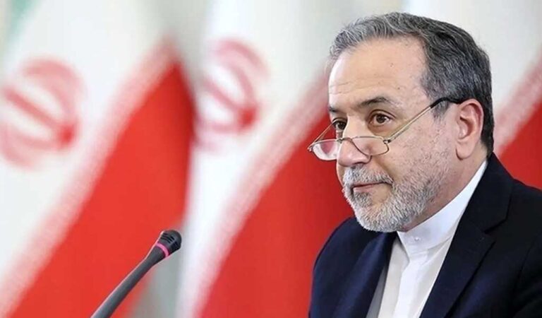 رافائل گروسی، مدیرکل آژانس بین‌المللی انرژی اتمی، در مذاکرات هسته‌ای ایران
