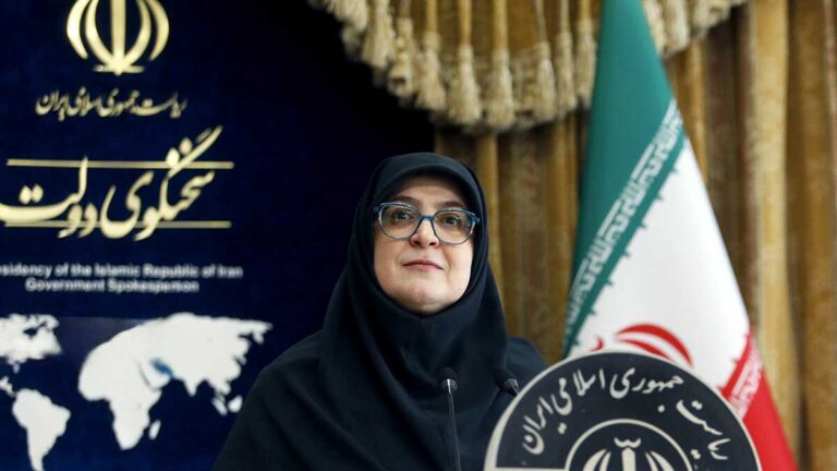 فاطمه مهاجرانی، سخنگوی دولت در نشست خبری هفتگی درباره روابط با عربستان و خط قرمزهای هسته‌ای