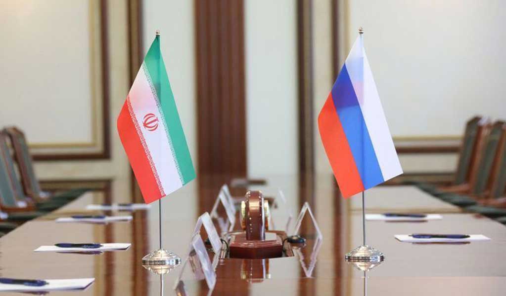 امضای معاهده جامع راهبردی ایران و روسیه توسط رؤسای جمهور دو کشور در کرملین