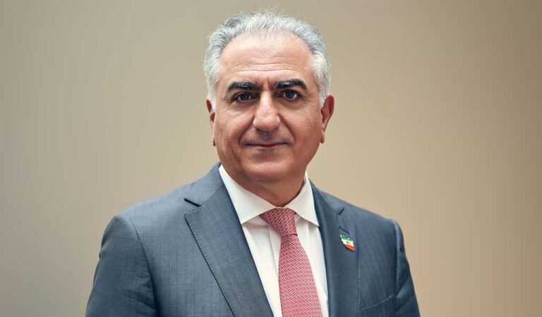 مذاکرات محرمانه ایران و آمریکا در رم با سایه تهدیدهای نظامی ترامپ و مخالفت اپوزیسیون