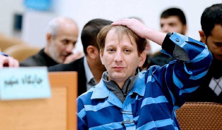 وزیر راه و شهرسازی در کنار پروژه‌های بابک زنجانی، محکوم اقتصادی در زندان