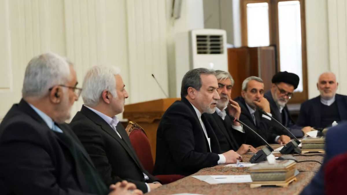 وزیر امور خارجه ایران در جلسه کمیسیون امنیت ملی مجلس