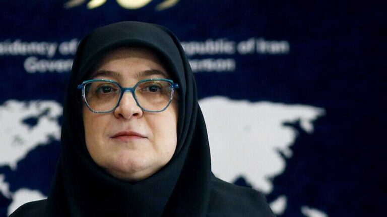 نشست خبری فاطمه مهاجرانی سخنگوی دولت با خبرنگاران در مشهد