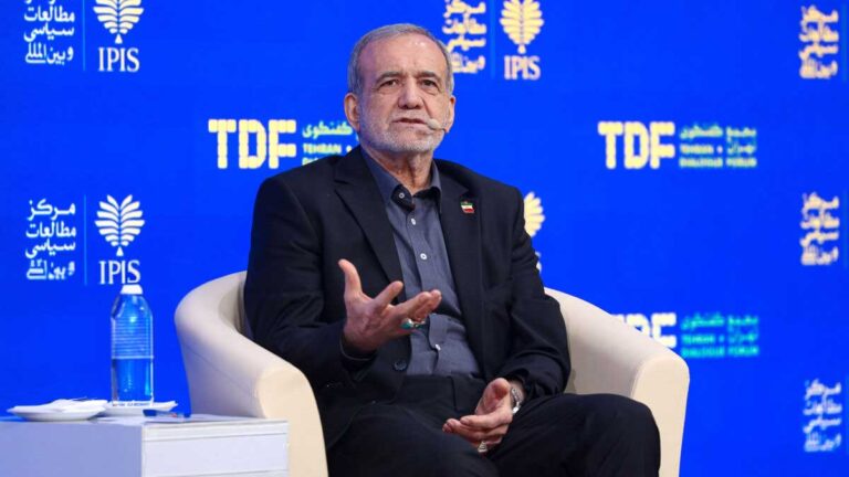 «مسعود پزشکیان» امروز یکشنبه ۲۸ اردیبهشت ۱۴۰۴ در نشست مجمع گفت‌وگوی تهران