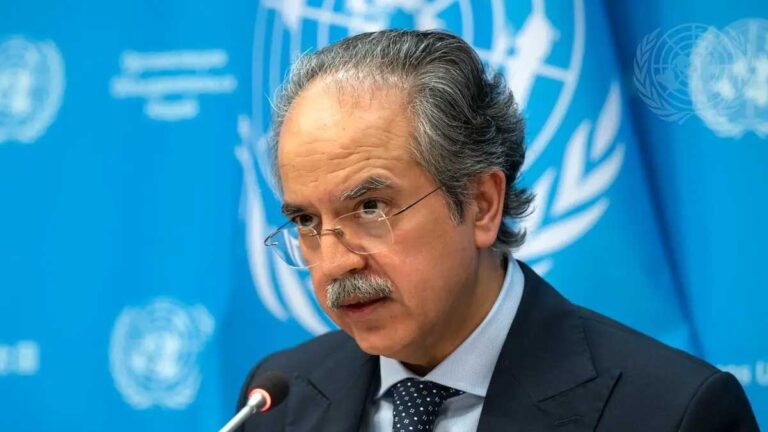 نماینده پاکستان در شورای امنیت سازمان ملل در حال انتقاد از وتوی آمریکا علیه قطعنامه آتش‌بس غزه
