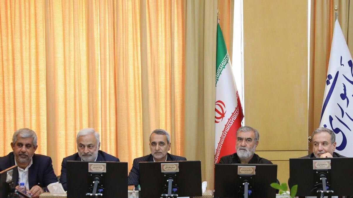 نشست کمیسیون امنیت ملی مجلس با وزیر امورخارجه