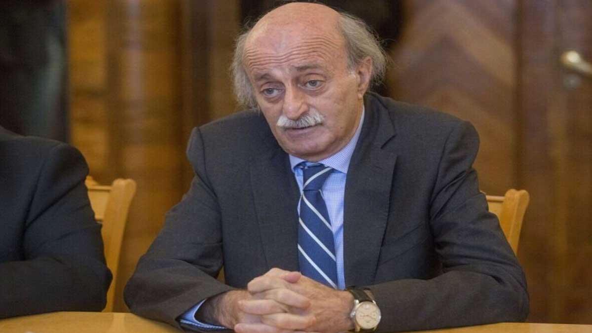 ولید جنبلاط رهبر دروزی‌های لبنان در کنفرانس خبری