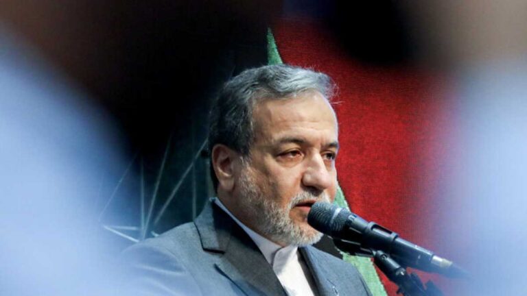 وزیر خارجه ایران عراقچی در جلسه دیپلماتیک