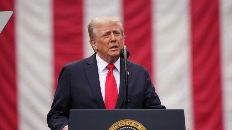 مراسم یادبود چارلی کرک ترامپ