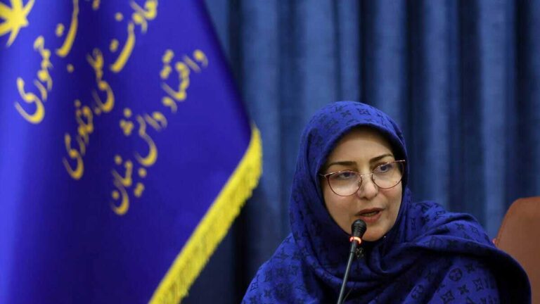 خانواده ایرانی در عصر دیجیتال و فناوری