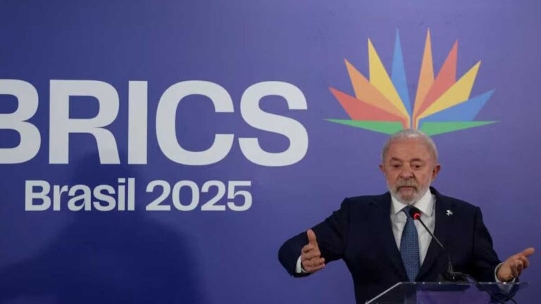 ناوگان کمک‌رسانی بشردوستانه الصمود در آب‌های بین‌المللی