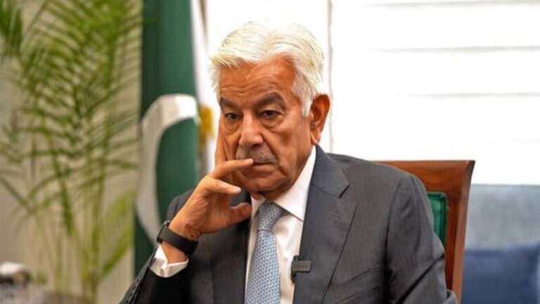 خواجه آصف، وزیر دفاع پاکستان و مرز افغانستان