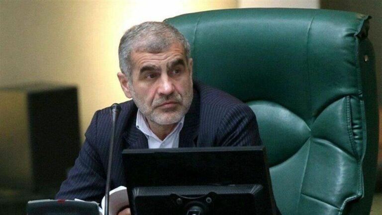 سخنرانی علی نیکزاد در مجلس درباره ۱۳ آبان و تسخیر لانه جاسوسی