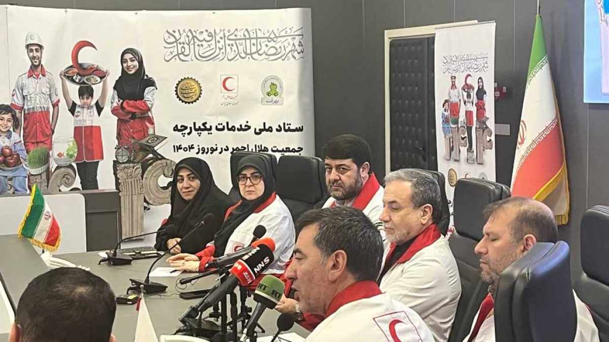 وزیر امور خارجه ایران در جلسه ستاد ملی خدمات یکپارچه جمعیت هلال احمر