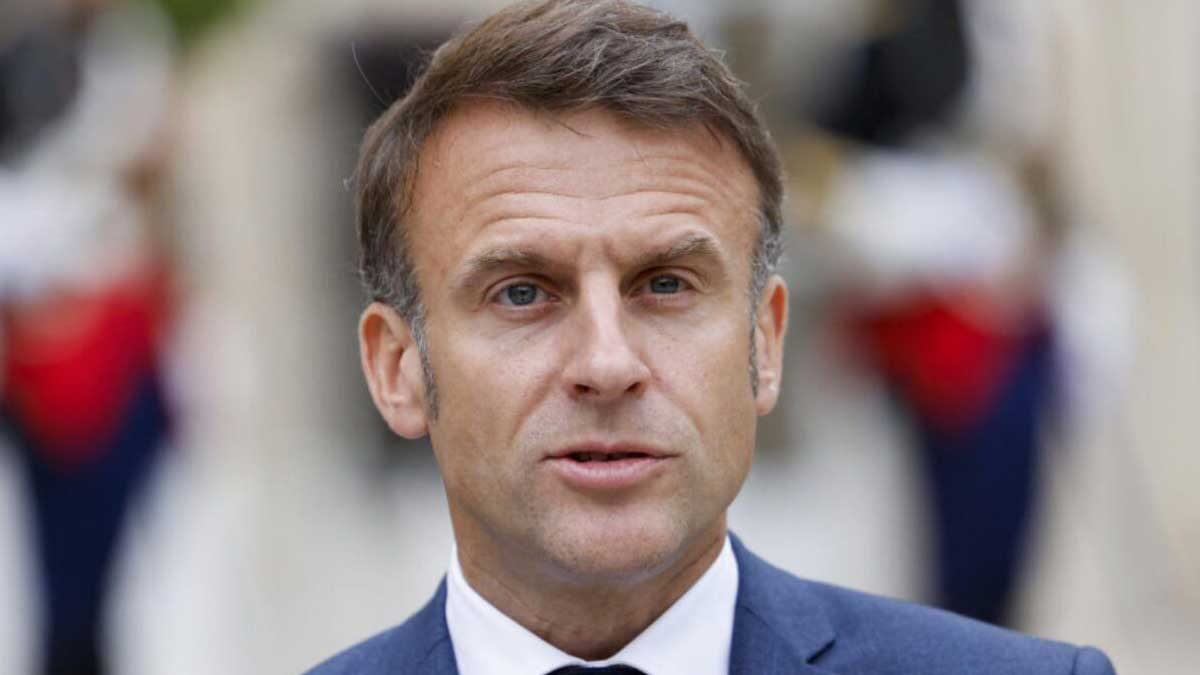 کنفرانس بین‌المللی فلسطین و پرچم کشورهای فرانسه، عربستان و فلسطین