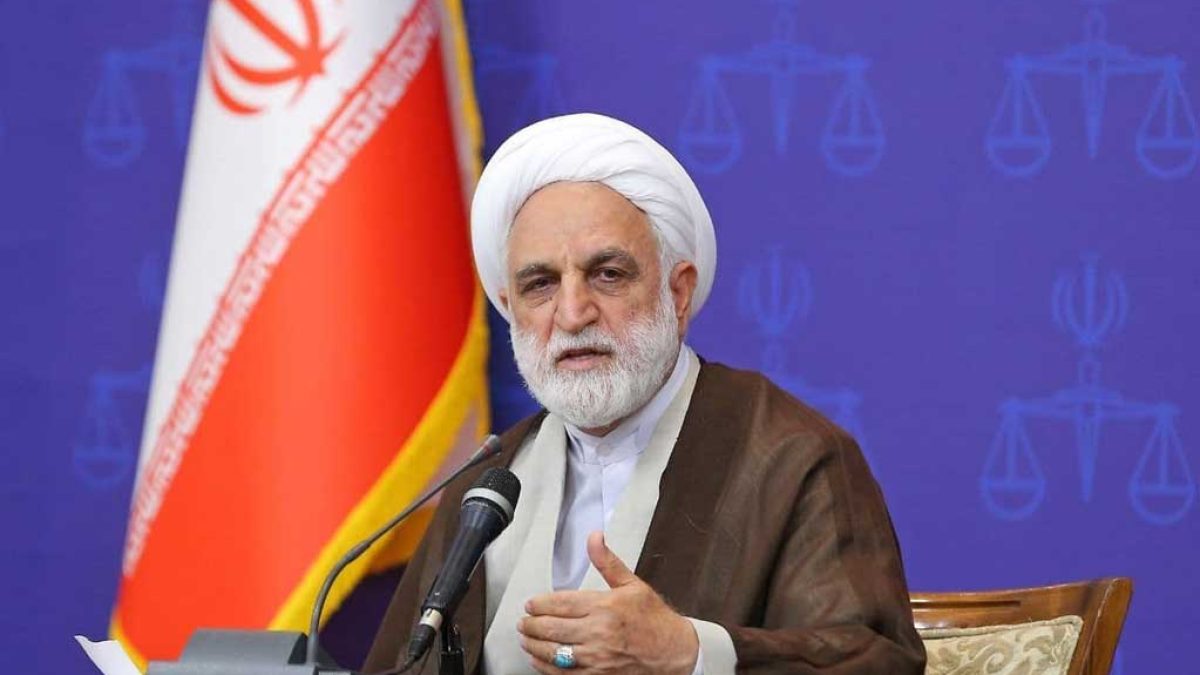 محسنی اژه‌ای در نشست با قضات دیوان عالی کشور