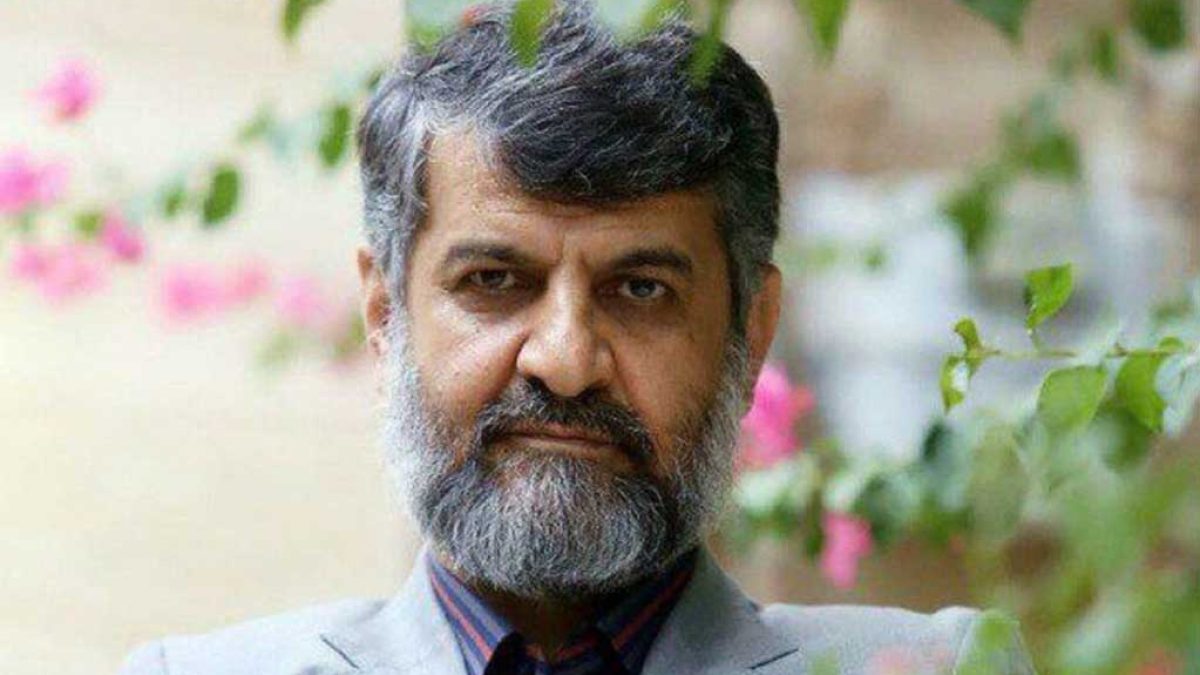 بازداشت سردبیر سابق کیهان در آرامگاه فردوسی مشهد
