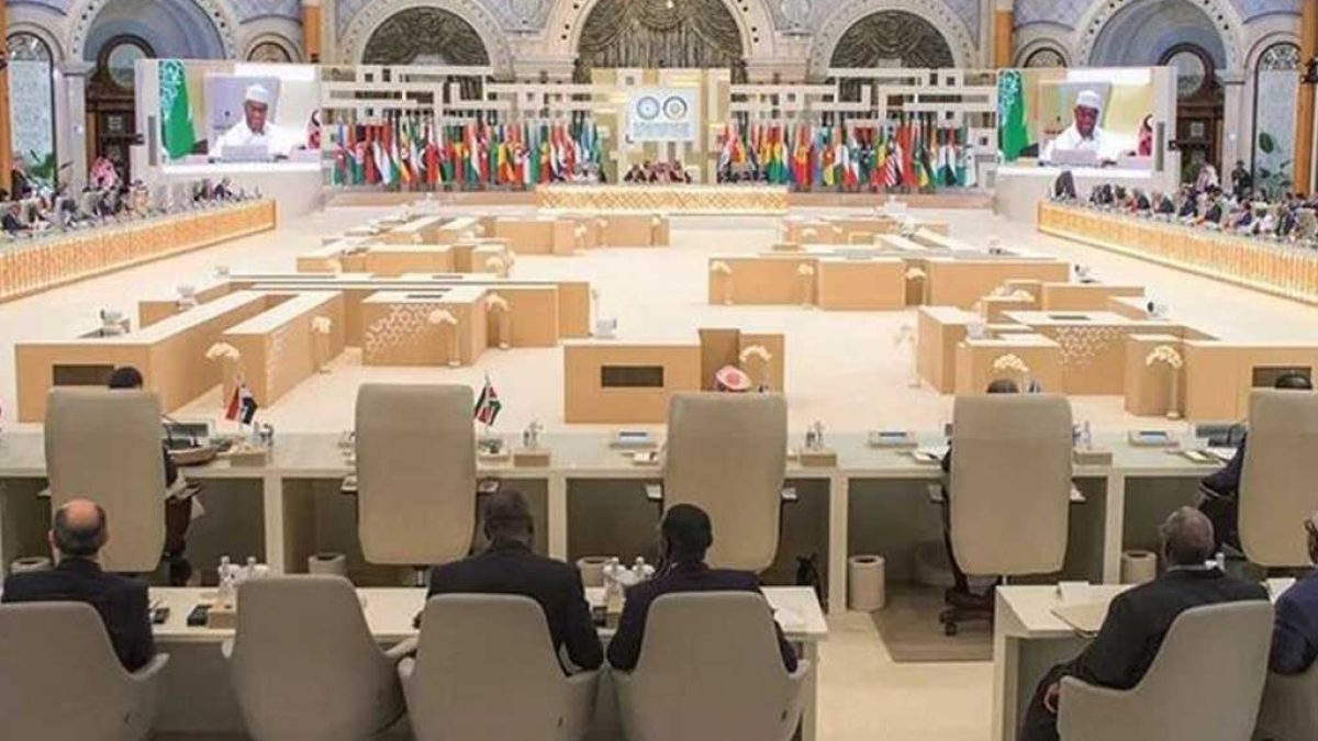 نشست سران کشورهای اسلامی در ریاض برای حمایت از فلسطین
