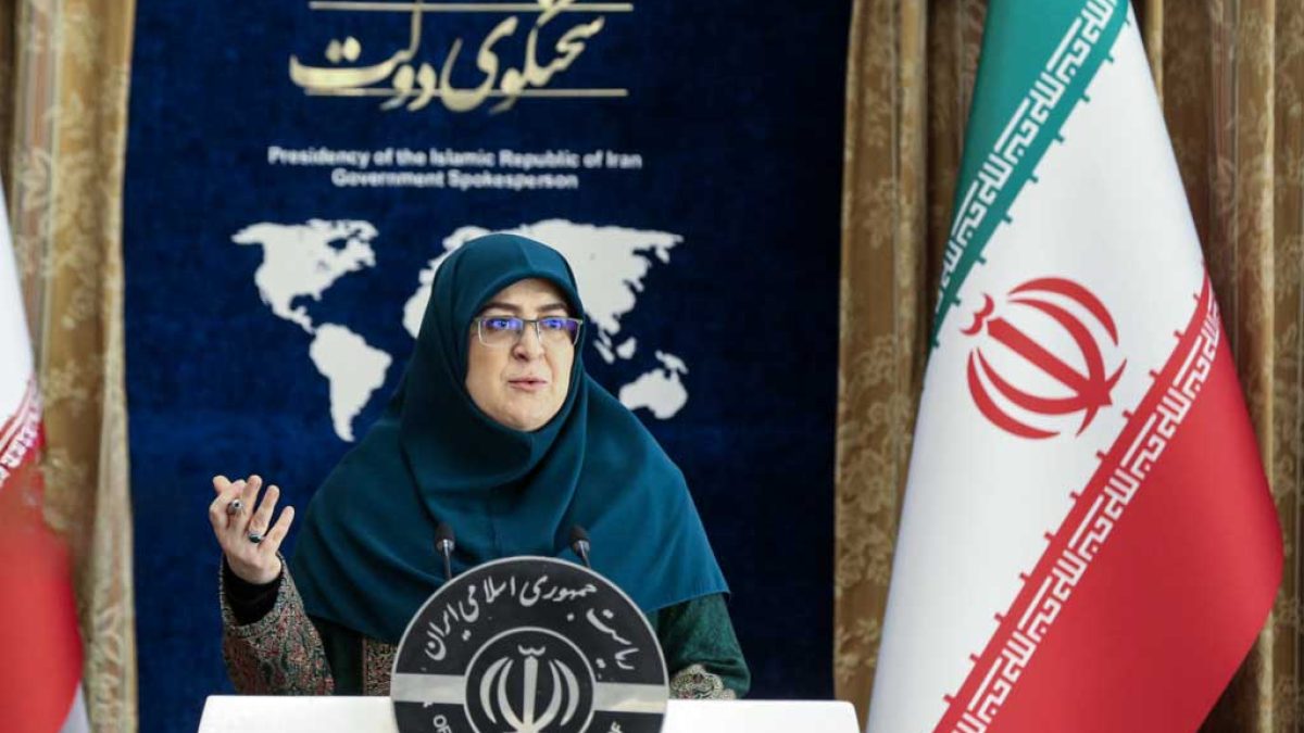 فاطمه مهاجرانی در نشست خبری سخنگوی دولت درباره مذاکرات بین‌المللی و سیاست‌های اقتصادی