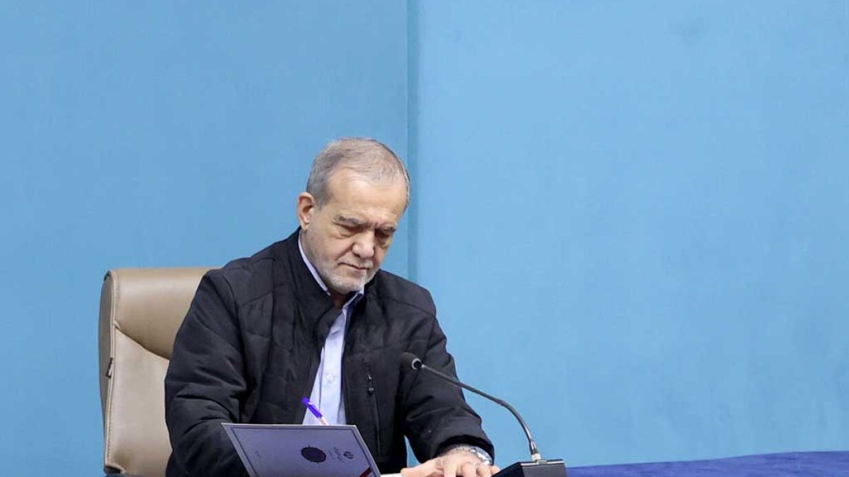 تفویض اختیارات ریاست جمهوری به معاون اول در شورای‌عالی اداری