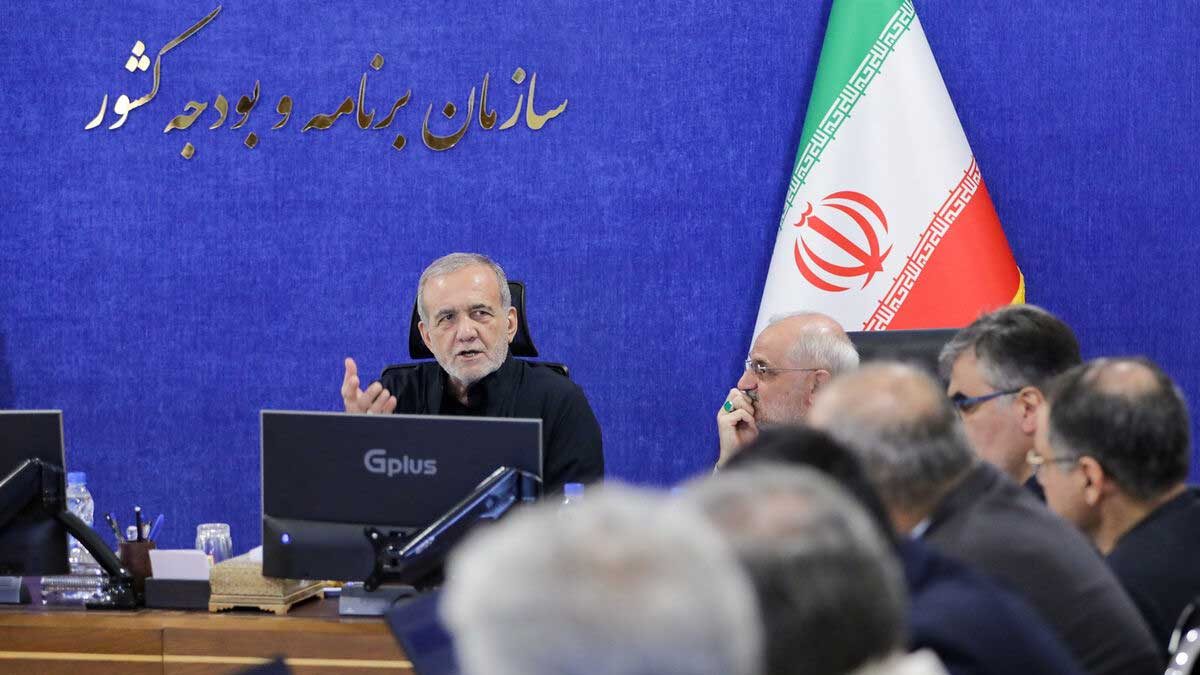 جلسه بودجه‌ریزی رئیس جمهور در سازمان برنامه و بودجه