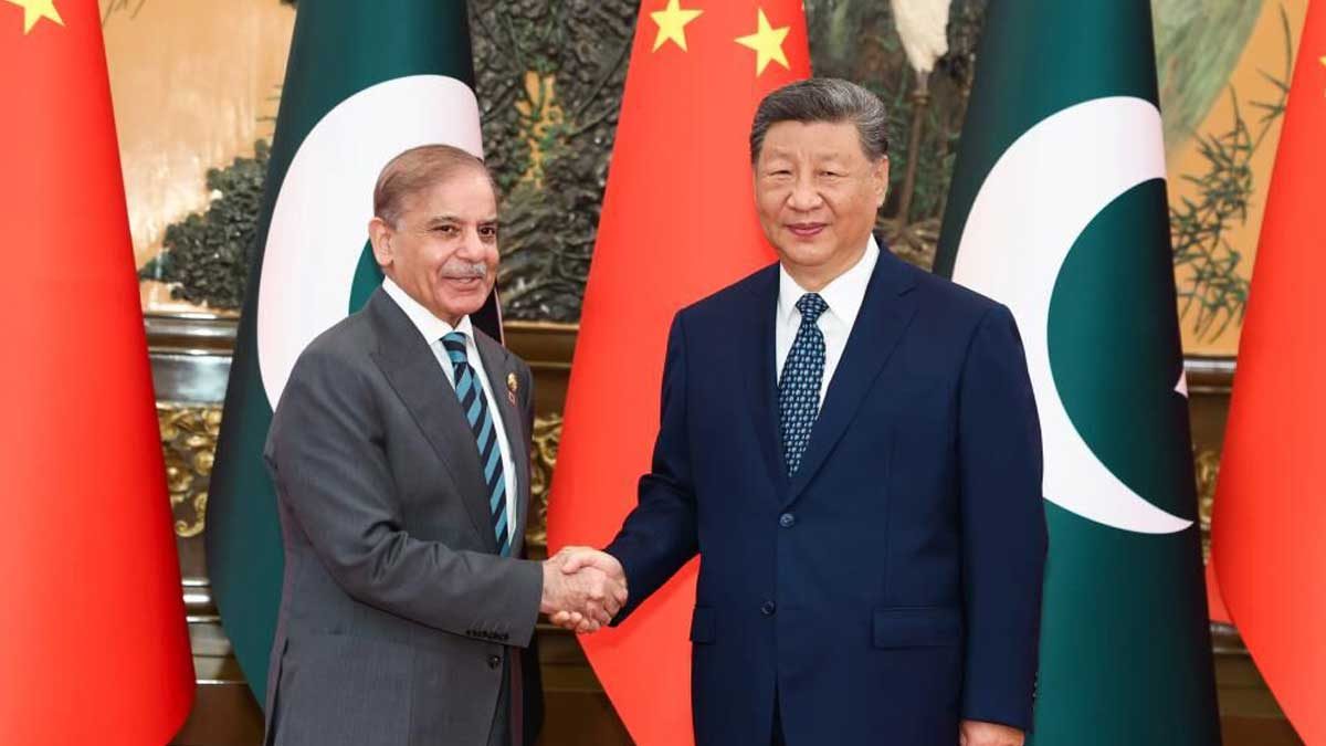 دیدار شی جین‌پینگ و شهباز شریف در نشست سران شانگهای