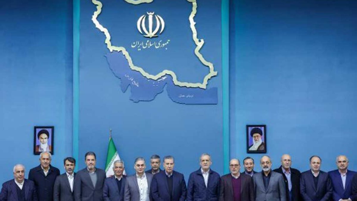 نشست رئیس جمهور با اعضای اتاق بازرگانی ایران