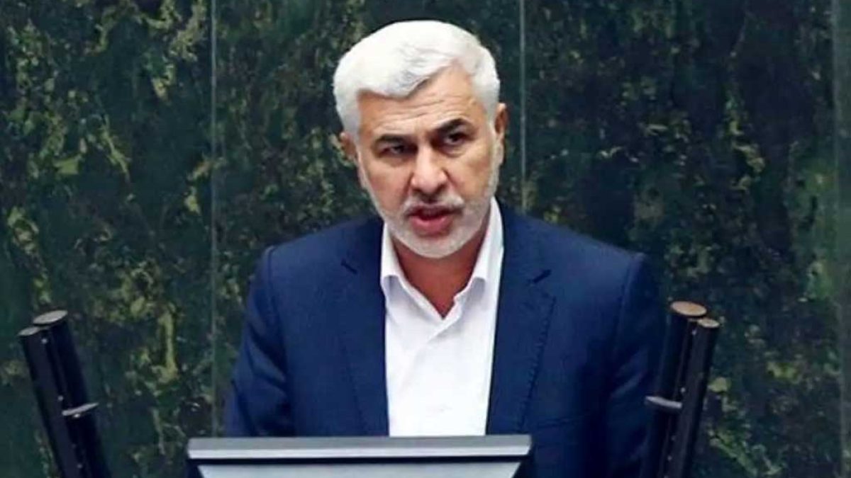 فعالیت احزاب سیاسی در ایران