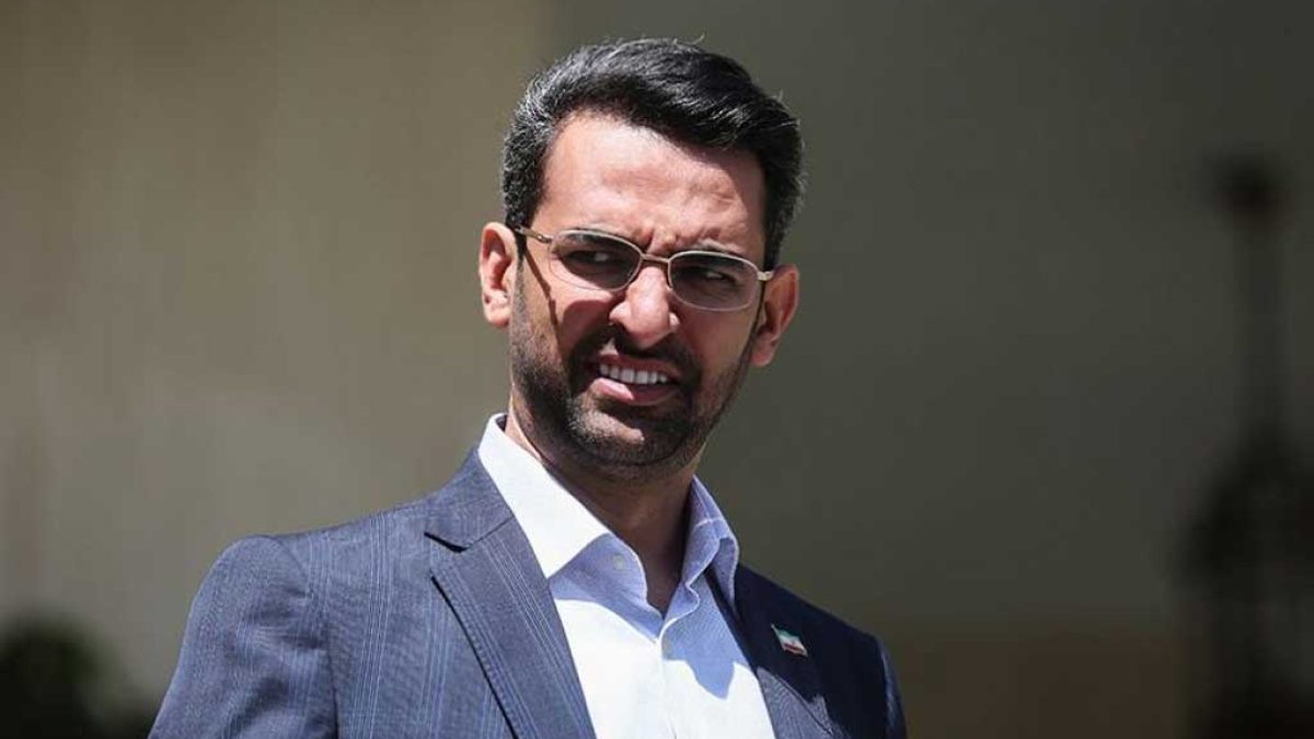 آذری جهرمی و تحلیل نطق‌های مجلس علیه ظریف