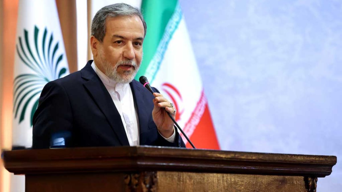 دیدار نوروزی وزیر امور خارجه ایران با سفرا و نمایندگان کشورهای خارجی