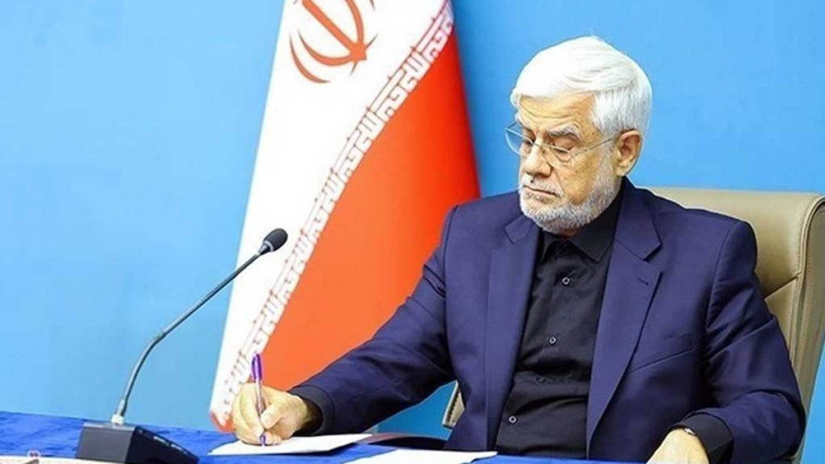 محمدرضا عارف در نشست با فعالان صنعت گردشگری