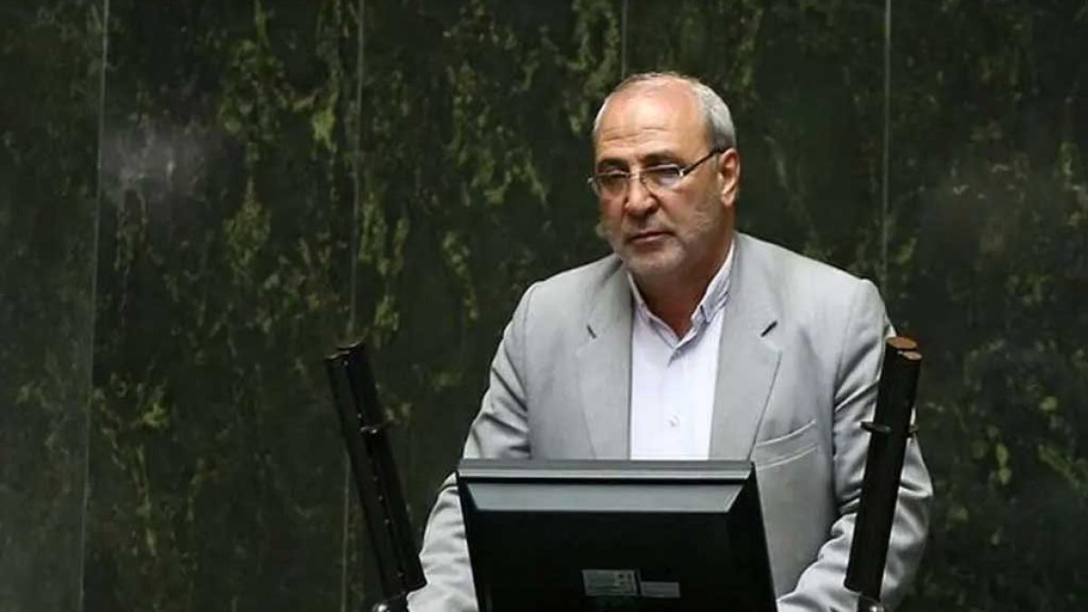 مدیریت فضای مجازی و چالش‌های رفع فیلترینگ در ایران
