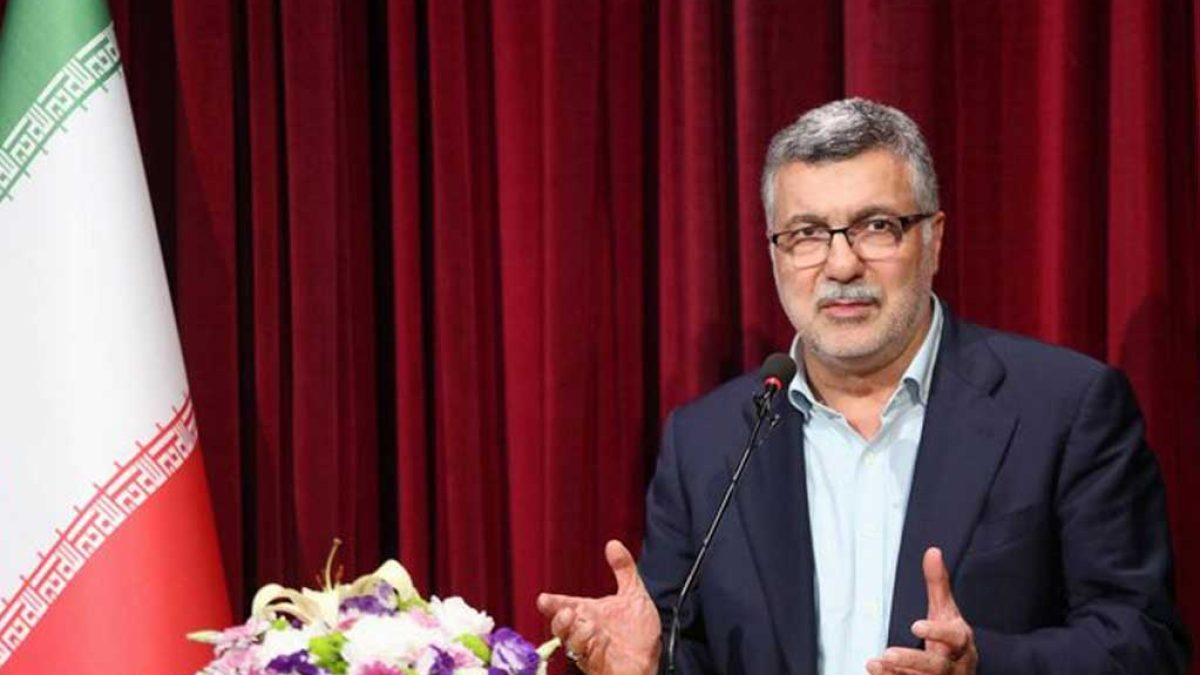 تقدیر وزیر بهداشت از بهورزان نمونه کشوری در مشهد