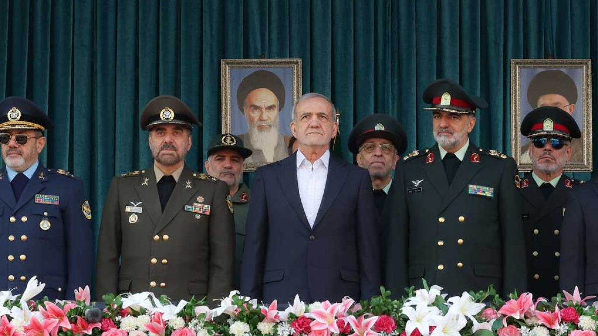 مراسم دانش‌آموختگی دانشگاه علوم انتظامی با حضور رئیس‌جمهور