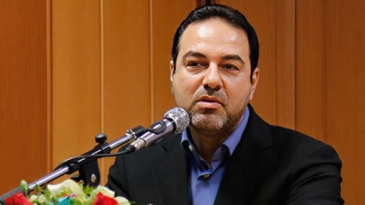 معاون بهداشت وزارت بهداشت در مراسم معارفه رئیس دانشگاه علوم پزشکی کرمان