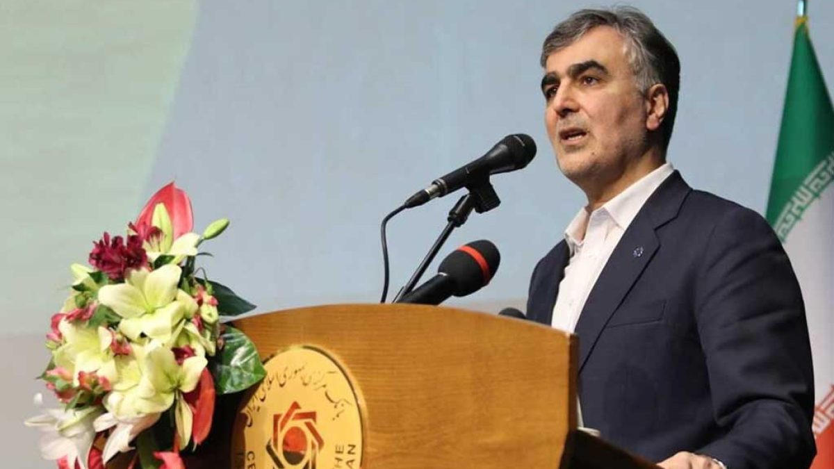 محمدرضا فرزین در یازدهمین همایش بانکداری نوین