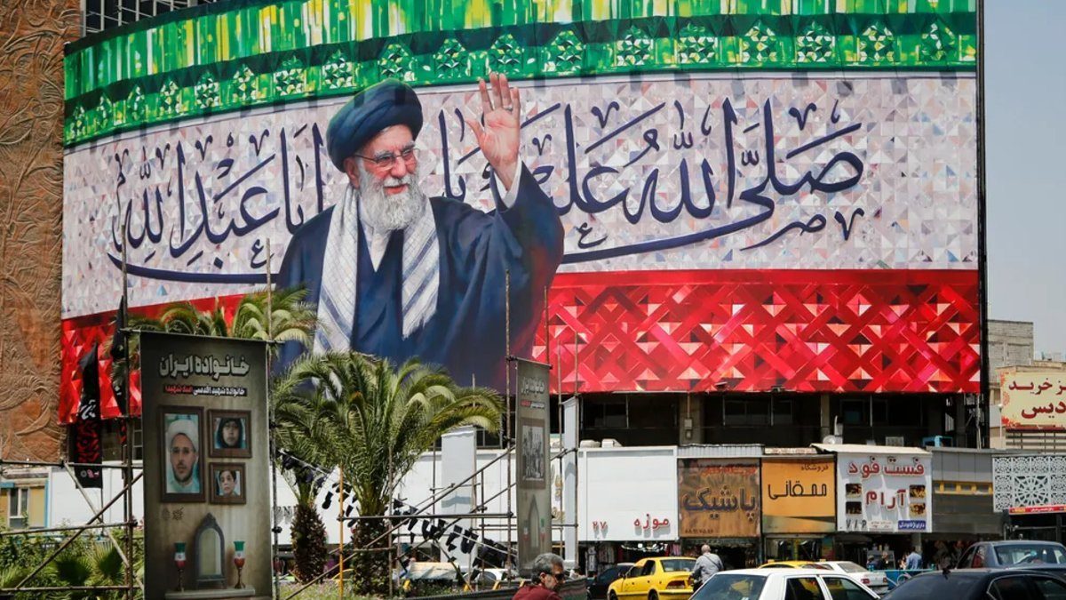 خامنه‌ای و استراتژی صبر ایران در برابر تحریم‌ها