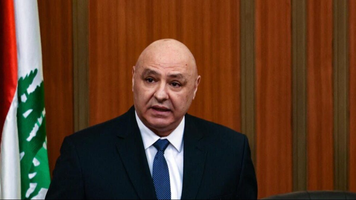 میشل عون در حال مذاکره در بیروت