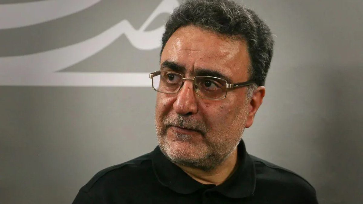 مصطفی تاجزاده و همسرش فخرالسادات محتشمی‌پور، احضاریه دادگاه انقلاب، زندان اوین