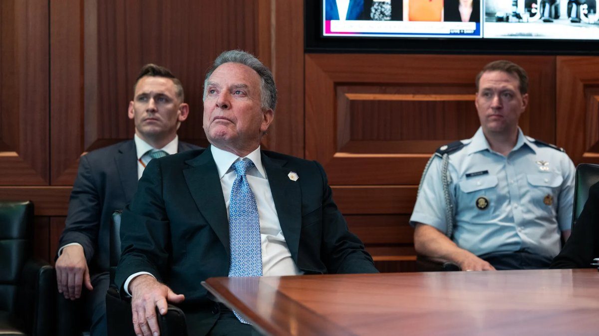 گفتگوی دیپلماتیک ایران و آمریکا، ترامپ و عباس عراقچی