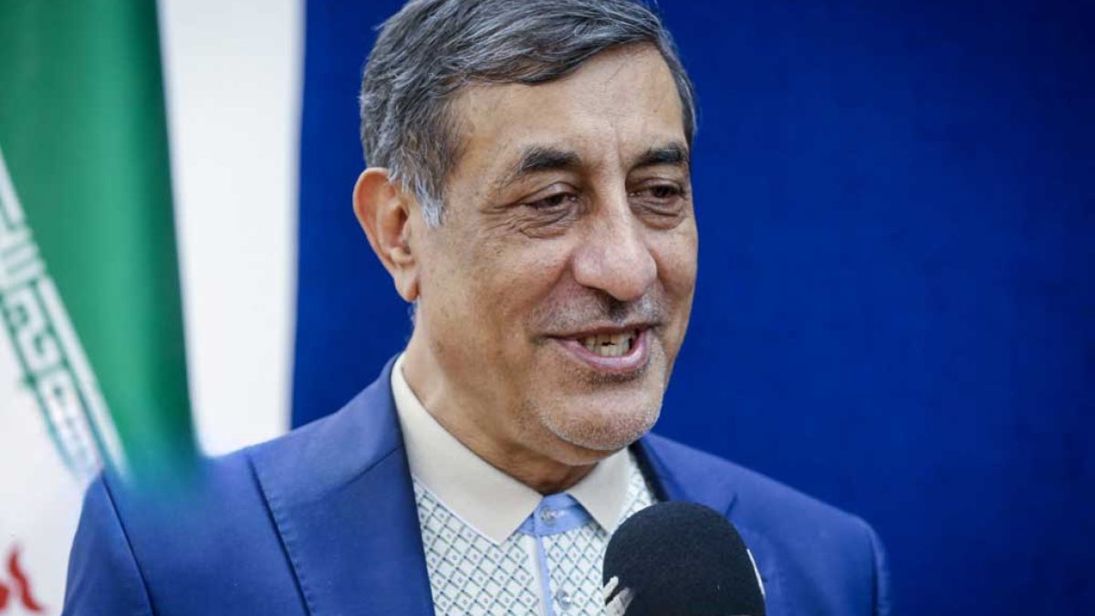 بازدید معاون اجرایی رئیس جمهور از دومین نمایشگاه یاریگران زندگی