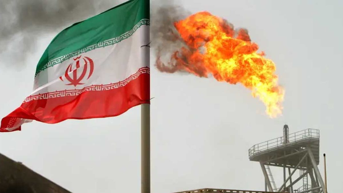 وزیر نفت عراق: اسناد جعلی نفتکش‌های ایرانی باعث سوءتفاهم شد؛ شرکت سومو نقشی در فروش نفت ایران نداشته است.