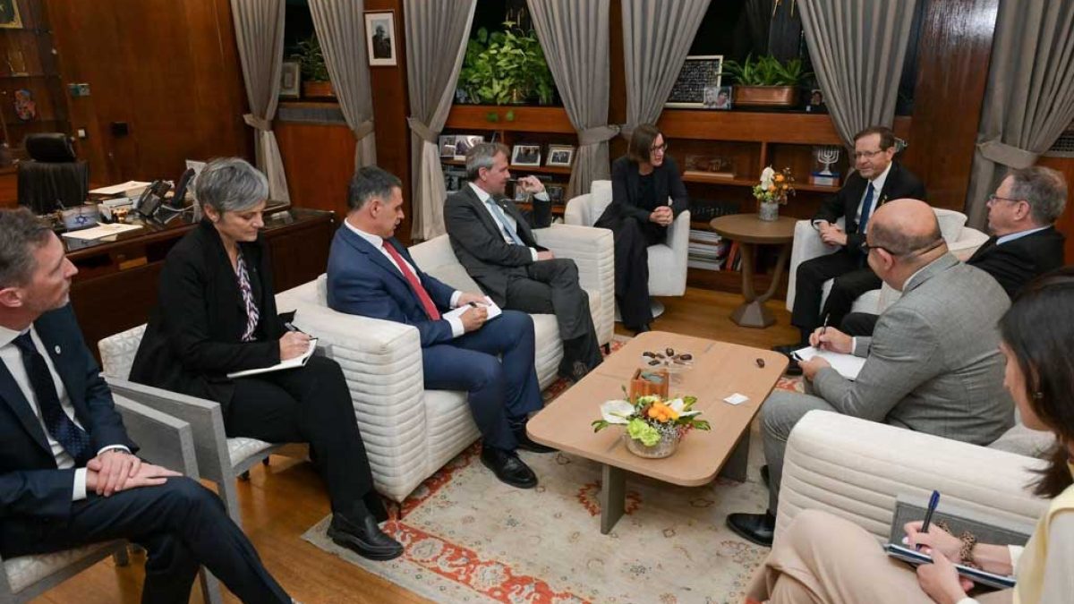دیدار هرتزوگ و اسپولیاریچ در بیت‌المقدس برای مذاکره درباره آزادی گروگان‌ها