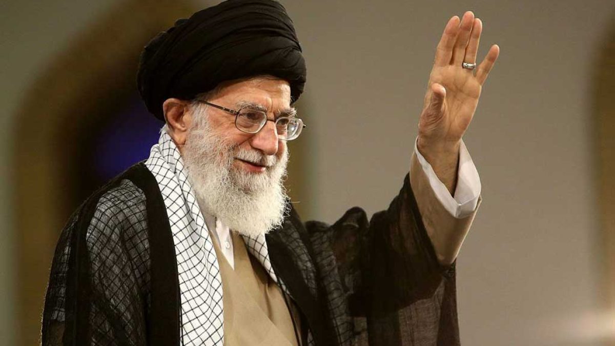 رهبر معظم انقلاب در دیدار با دانش‌آموزان و دانشجویان
