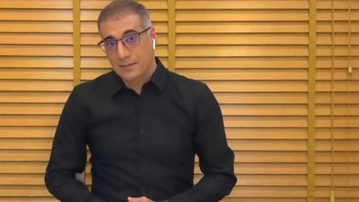روزنامه‌نگار ایرانی-آمریکایی رضا ولی‌زاده در بازداشت ایران